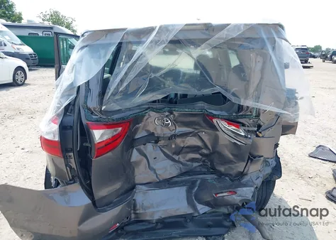 2018 Toyota Sienna L 7 Passenger from USA, damaged, VIN 5TDZZ3DC8JS901442